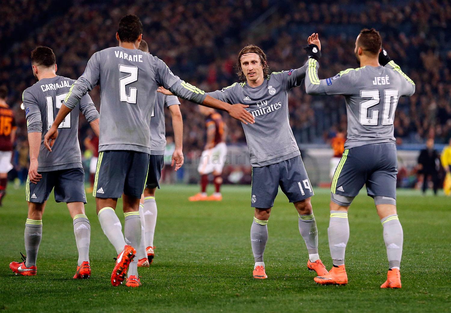 RMA2-0ROM 43 real-madrid.ir