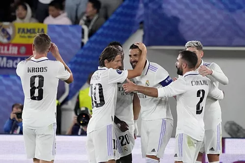 رئال مادرید 2-0 اینتراخت فرانکفورت؛ شلوار بارسلونا را پس گرفتیم!